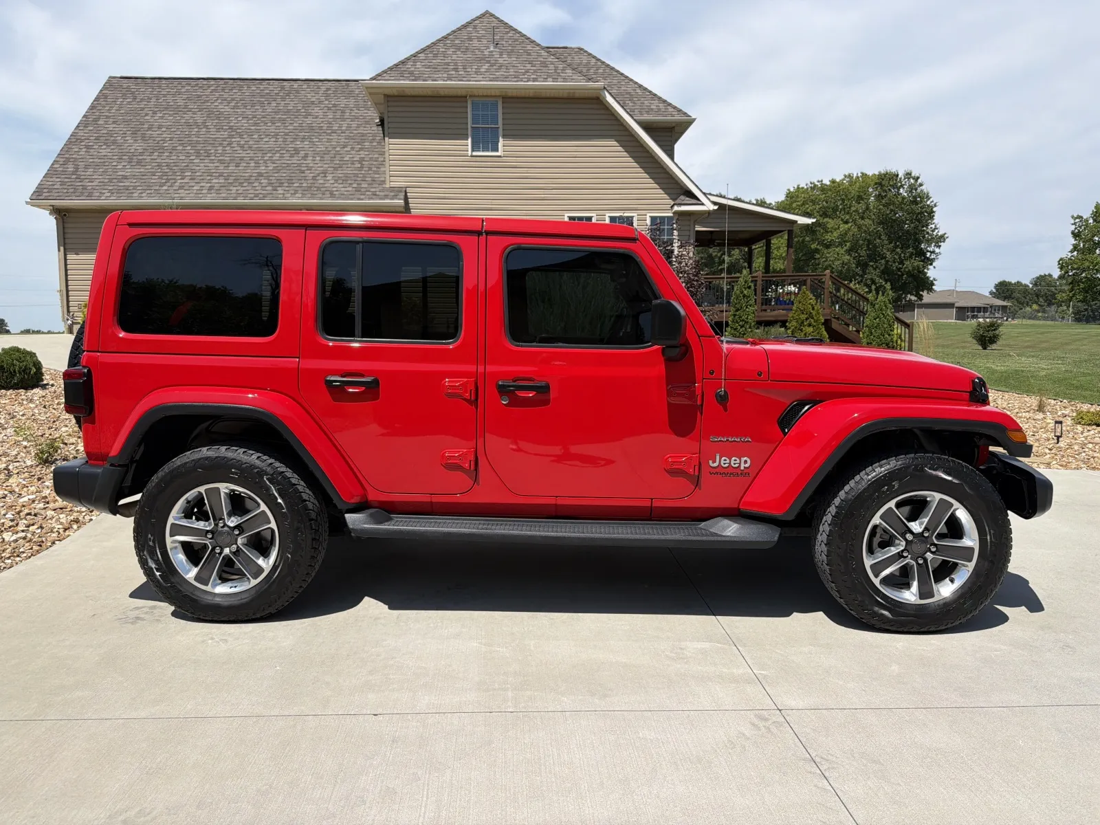 Jeep Wrangler photo 6