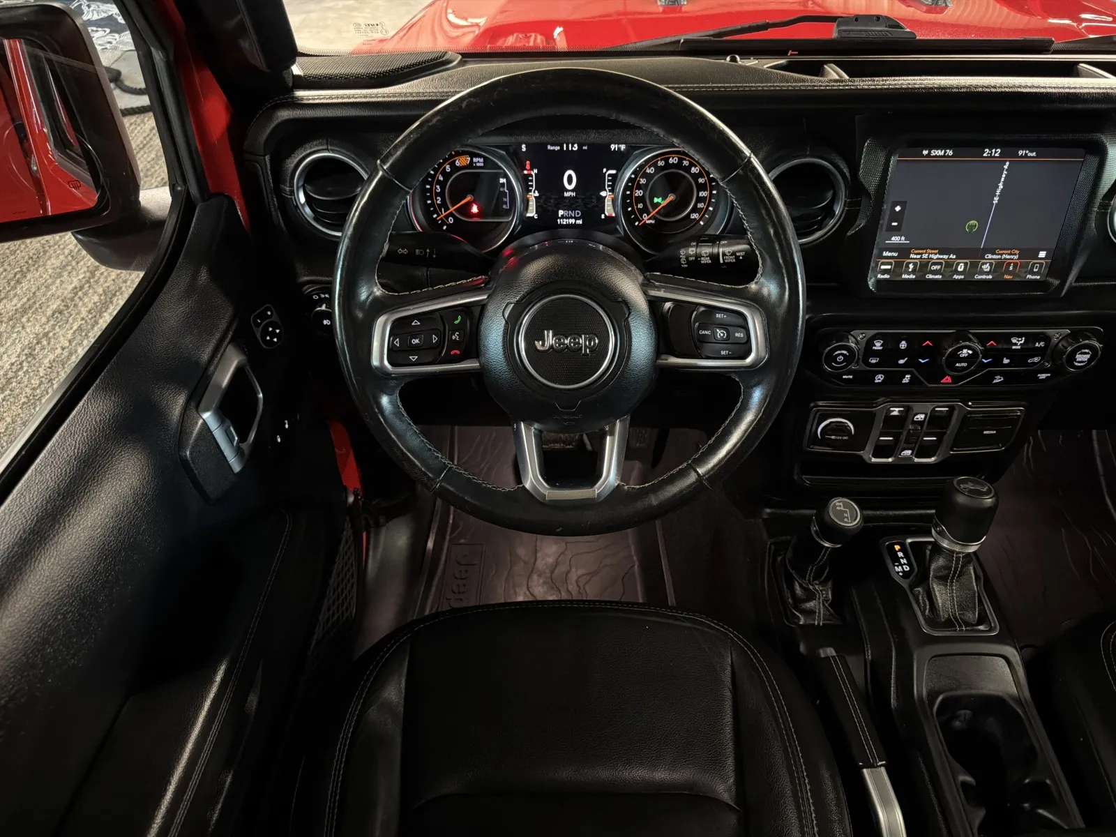Jeep Wrangler photo 15