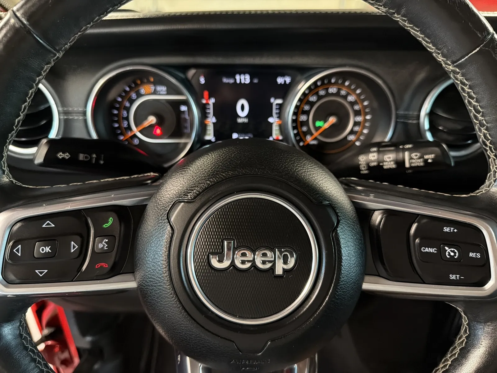 Jeep Wrangler photo 25