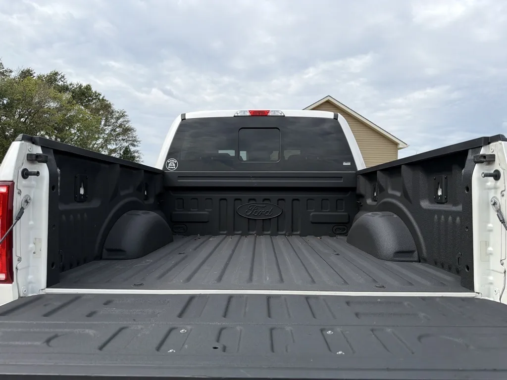 Ford F-150 photo 42