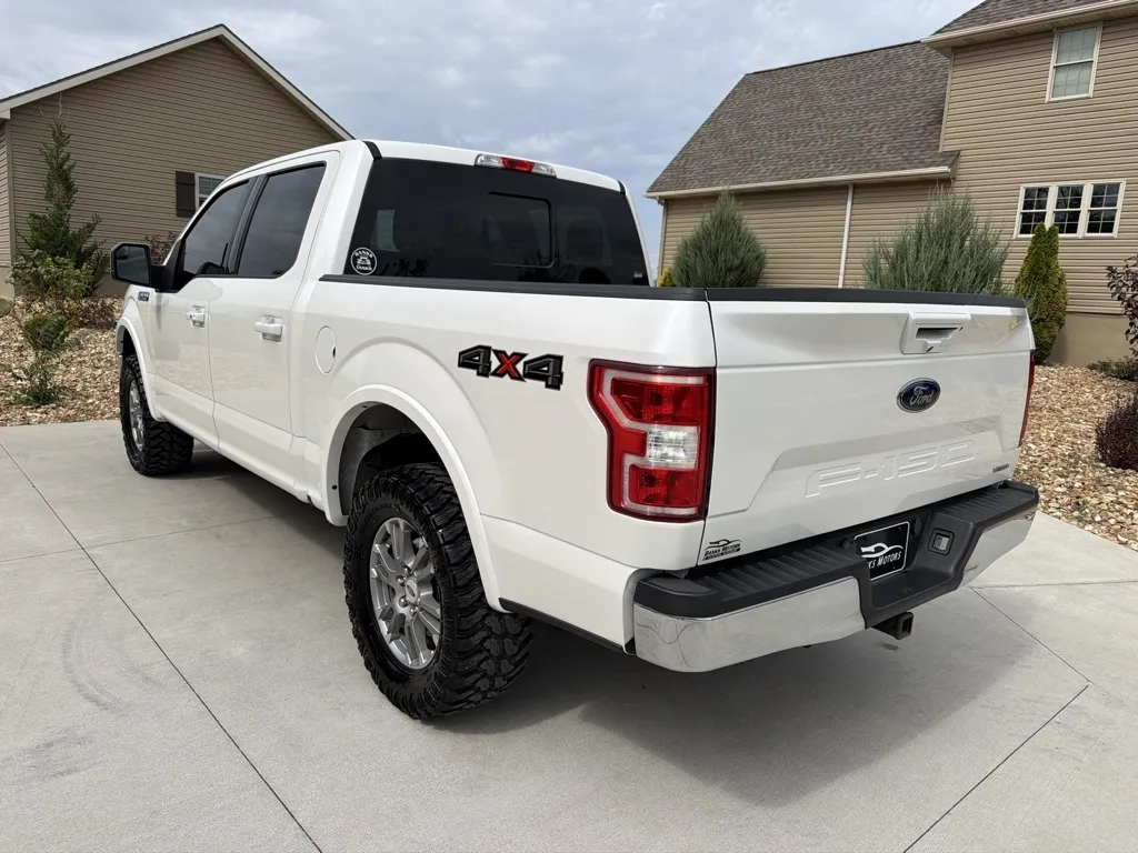 Another view of 2019 Ford F-150 SuperCrew Cab Lariat Pickup 4D 5 1/2 ft for sale in Clinton, MO at Banks Motors LLC