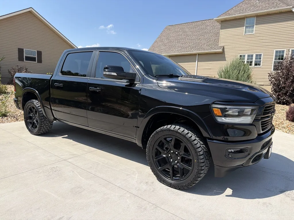 Ram 1500 photo 8