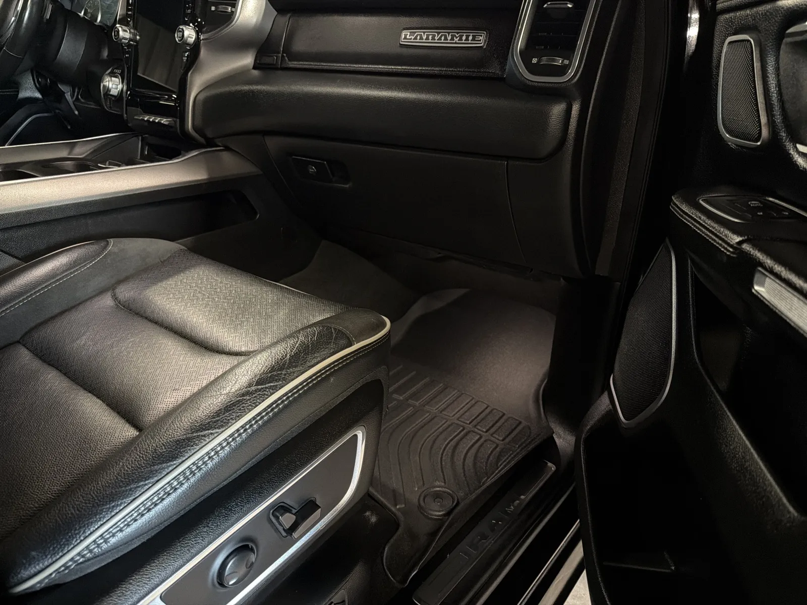 Ram 1500 photo 18