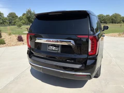 More photos of 2023 GMC Yukon SLT Sport Utility 4D at Banks Motors LLC, MO