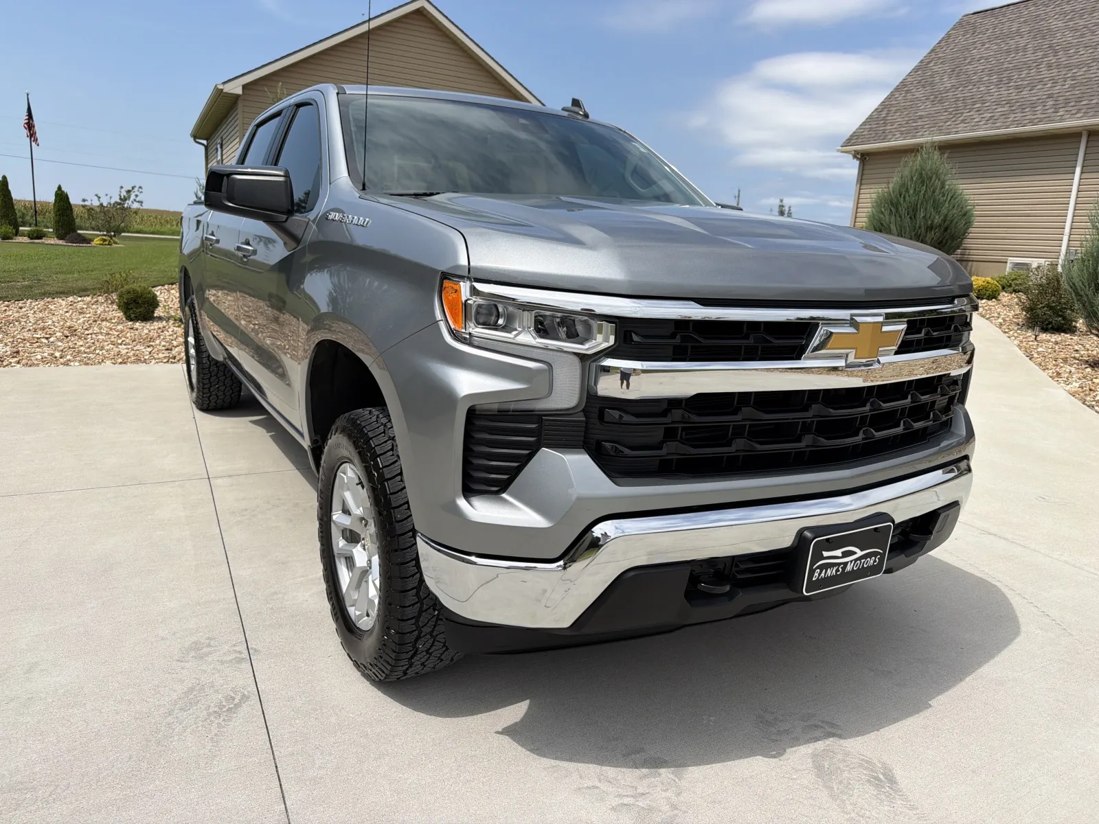 Chevrolet Silverado photo 52