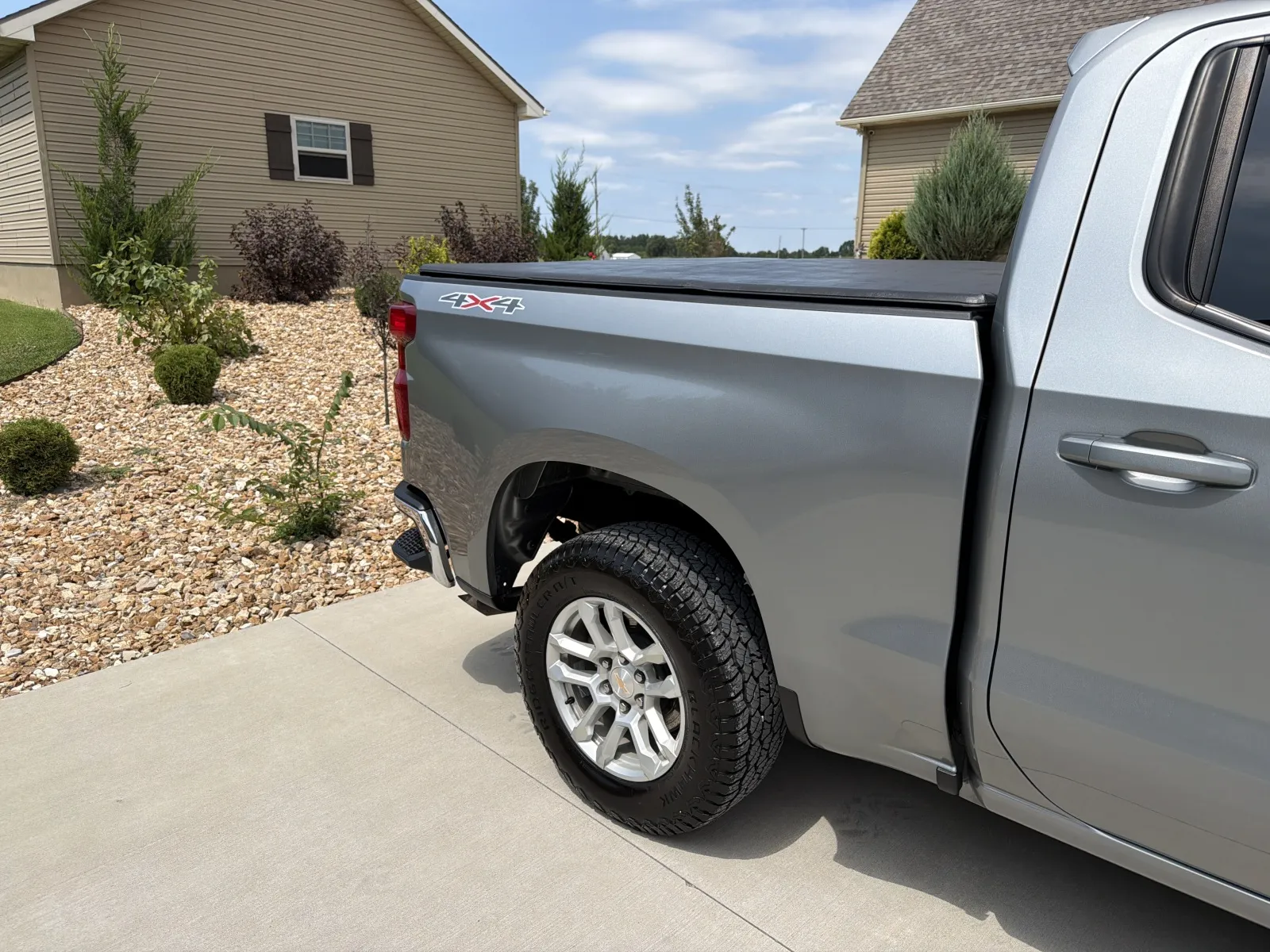 Chevrolet Silverado photo 57