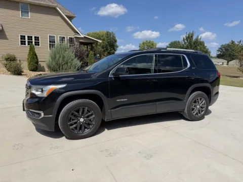 More photos of 2019 GMC Acadia SLT-1 Sport Utility 4D at Banks Motors LLC, MO