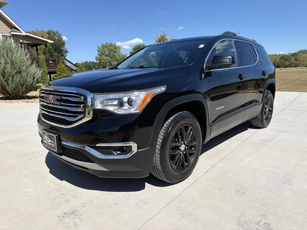 GMC Acadia photo 44