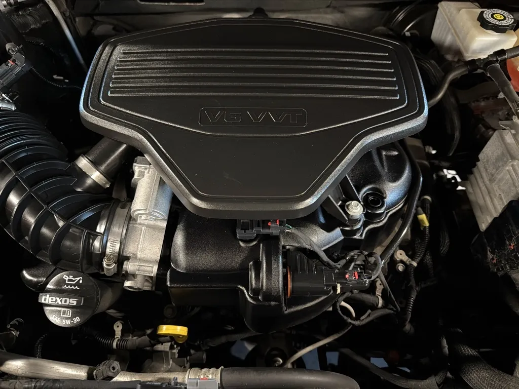 GMC Acadia photo 24