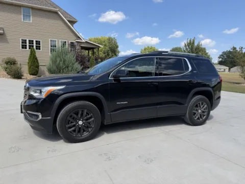 More photos of 2019 GMC Acadia SLT-1 Sport Utility 4D at Banks Motors LLC, MO