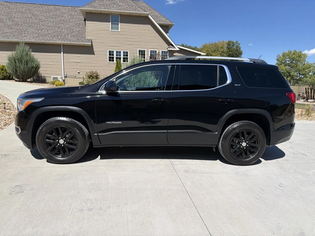 Photos of 2019 GMC Acadia SLT-1 Sport Utility 4D for sale in Clinton, MO at Banks Motors LLC