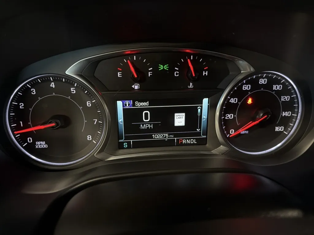 GMC Acadia photo 37