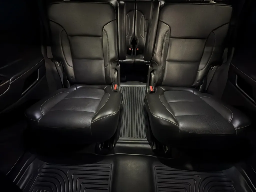 GMC Acadia photo 21