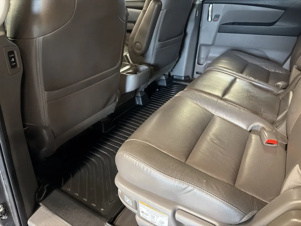 Honda Odyssey photo 36