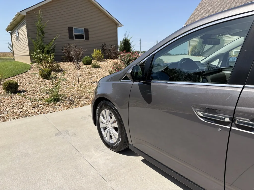 Honda Odyssey photo 10