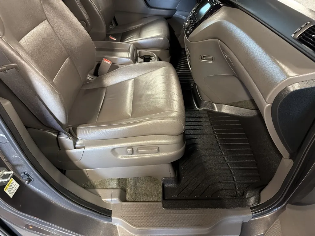 Honda Odyssey photo 18