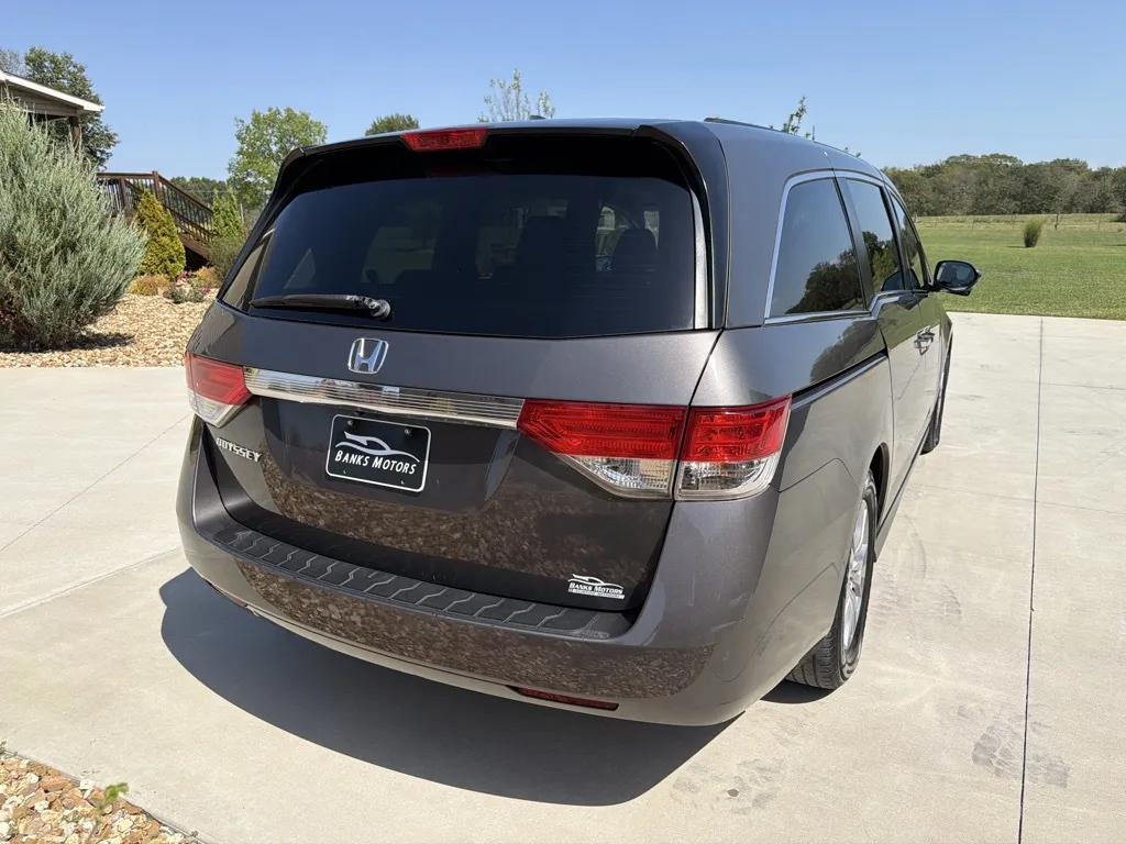 More photos of 2015 Honda Odyssey EX-L Minivan 4D at Banks Motors LLC, MO