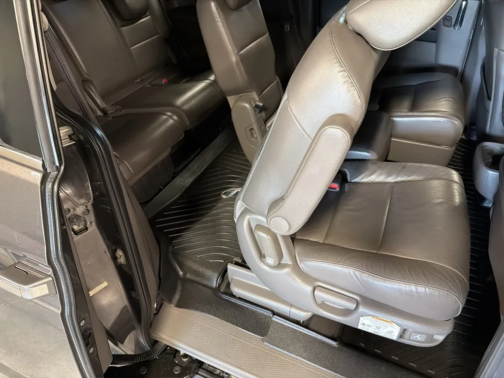 Honda Odyssey photo 24