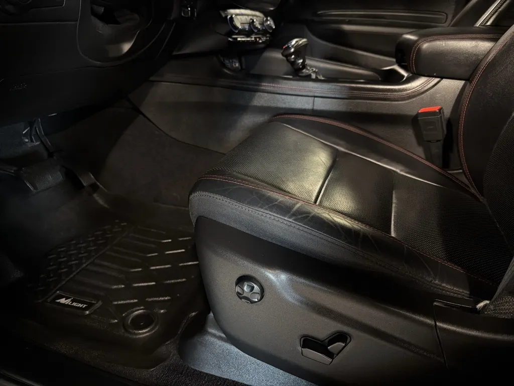 Dodge Durango photo 14
