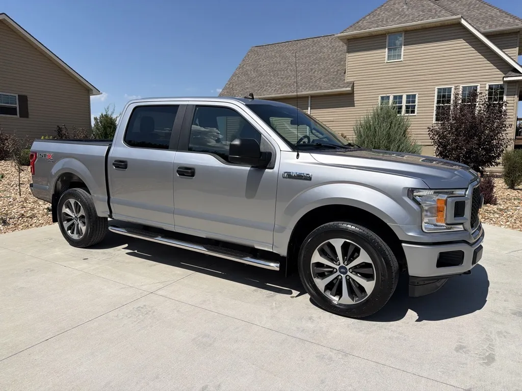 Ford F-150 photo 7