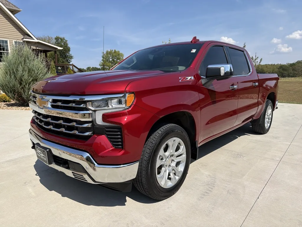 Chevrolet Silverado photo 44