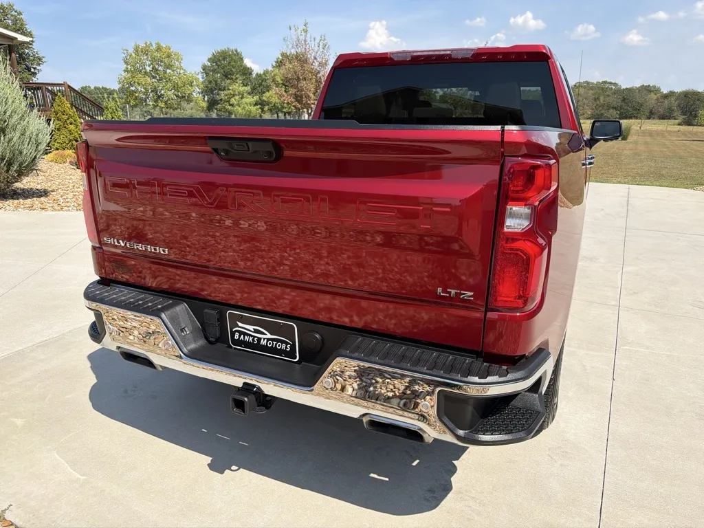Chevrolet Silverado photo 51
