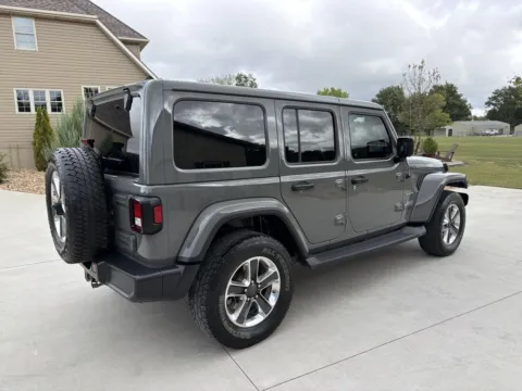 Unknown 2019 Jeep Wrangler Unlimited Sahara Sport Utility 4D for sale in Clinton, MO