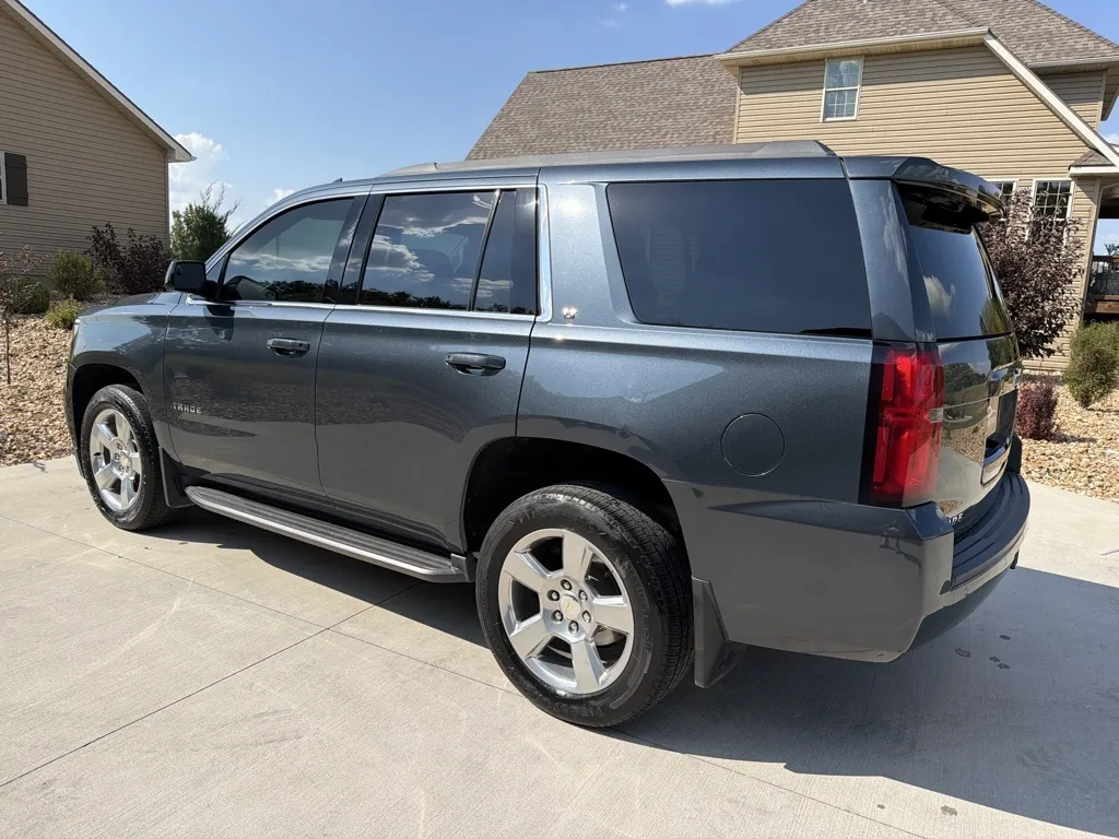 Another view of 2020 Chevrolet Tahoe LT for sale in Clinton, MO at Banks Motors LLC