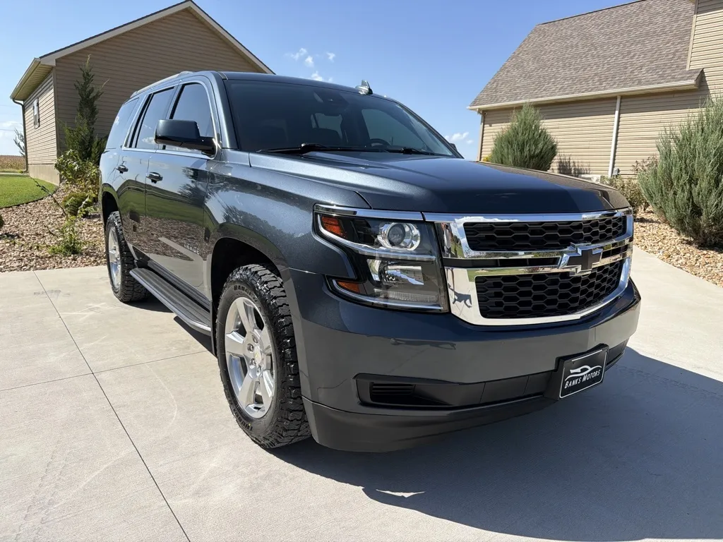 Chevrolet Tahoe photo 9