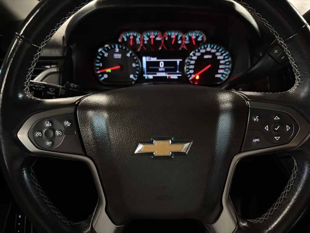 Chevrolet Tahoe photo 19