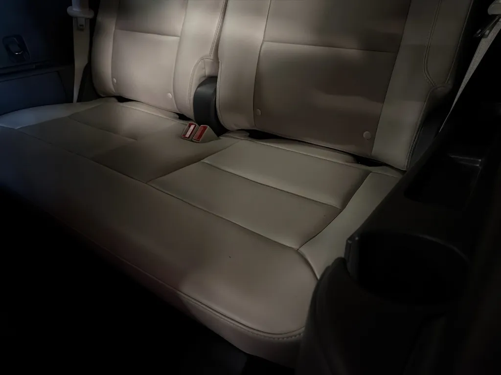Ford Explorer photo 40