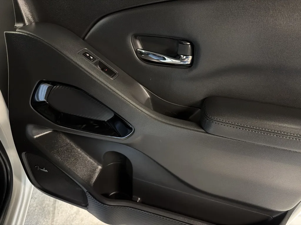 Nissan Frontier photo 38