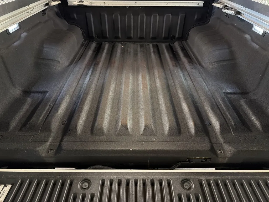 Nissan Frontier photo 26
