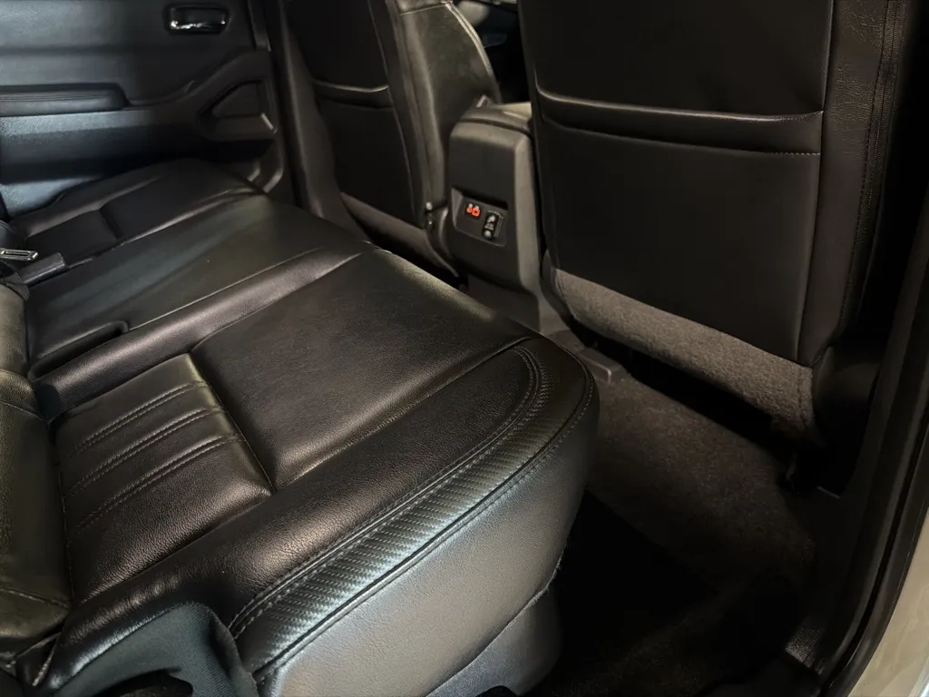 Nissan Frontier photo 40