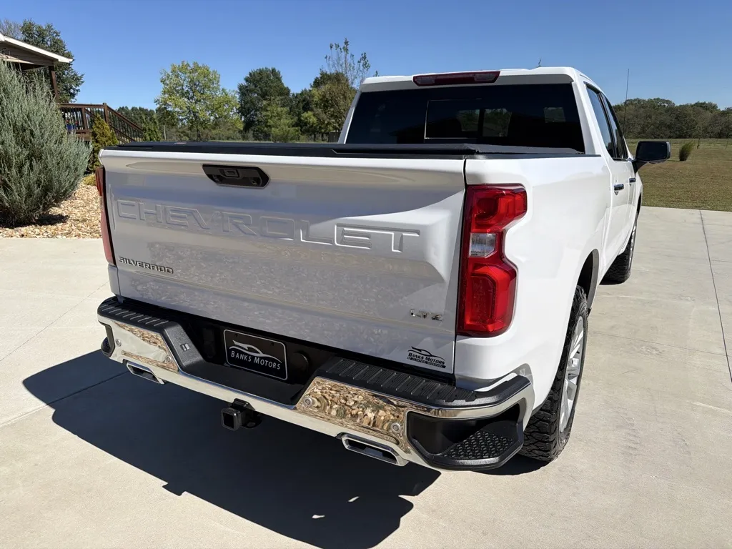 Chevrolet Silverado photo 6
