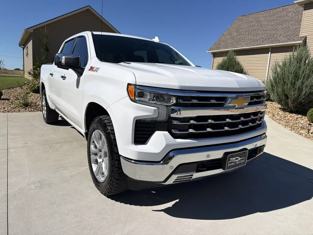 Chevrolet Silverado photo 30