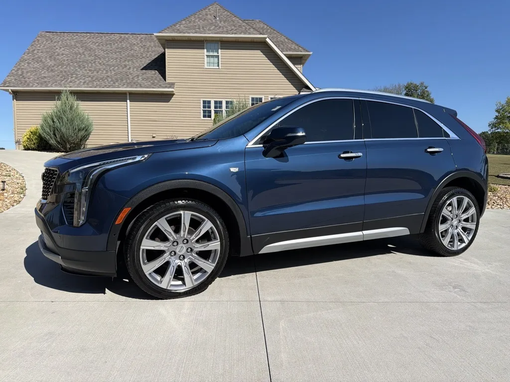 Cadillac XT4 photo 33