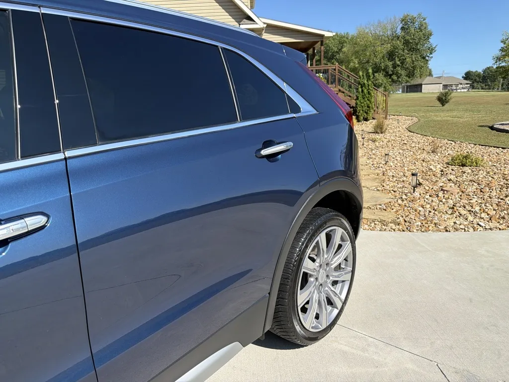 Cadillac XT4 photo 10