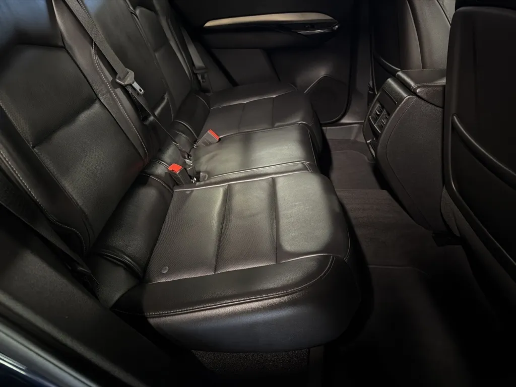 Cadillac XT4 photo 39