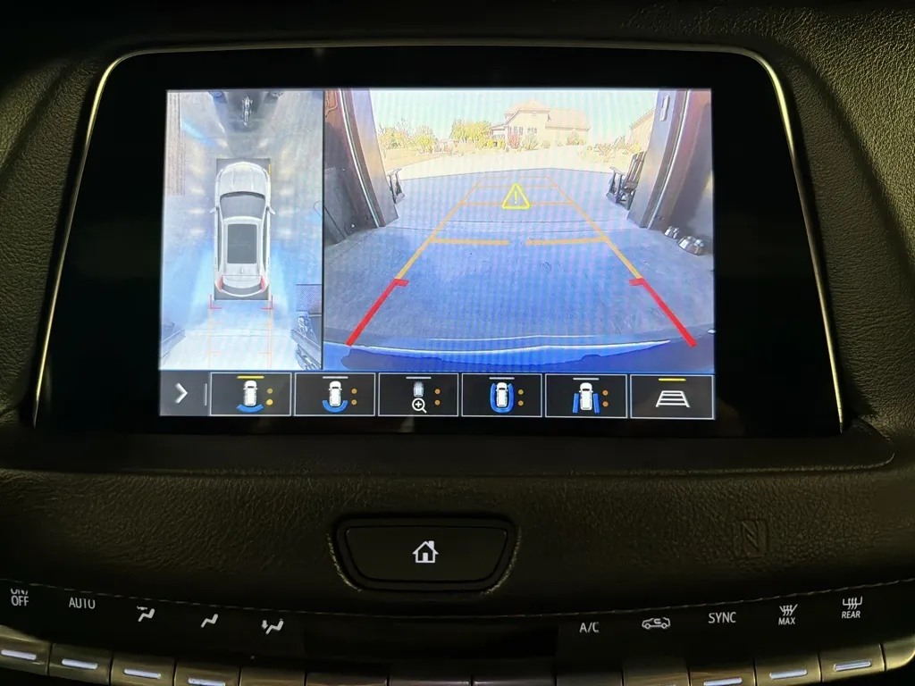 Cadillac XT4 photo 19