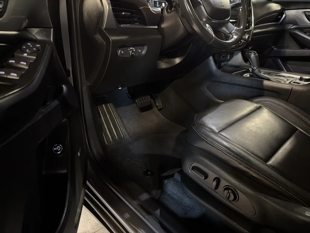 Chevrolet Traverse photo 13