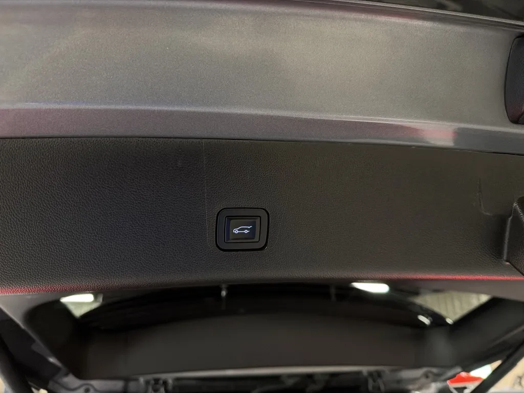 Chevrolet Traverse photo 24