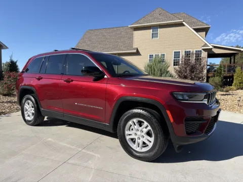 More photos of 2023 Jeep Grand Cherokee Laredo Sport Utility 4D at Banks Motors LLC, MO
