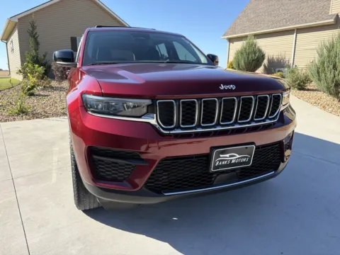 Photos of 2023 Jeep Grand Cherokee Laredo Sport Utility 4D for sale in Clinton, MO at Banks Motors LLC