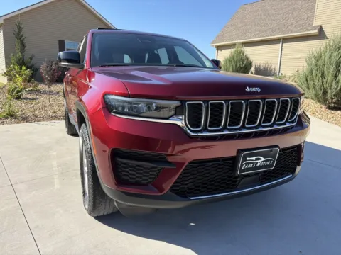 Another view of 2023 Jeep Grand Cherokee Laredo Sport Utility 4D for sale in Clinton, MO at Banks Motors LLC