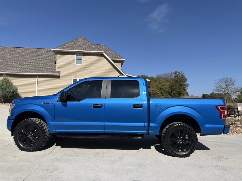 Photos of 2020 Ford F-150 SuperCrew Cab XL Pickup 4D 5 1/2 ft for sale in Clinton, MO at Banks Motors LLC