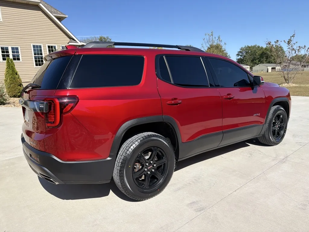 More photos of 2021 GMC Acadia AT4 Sport Utility 4D at Banks Motors LLC, MO