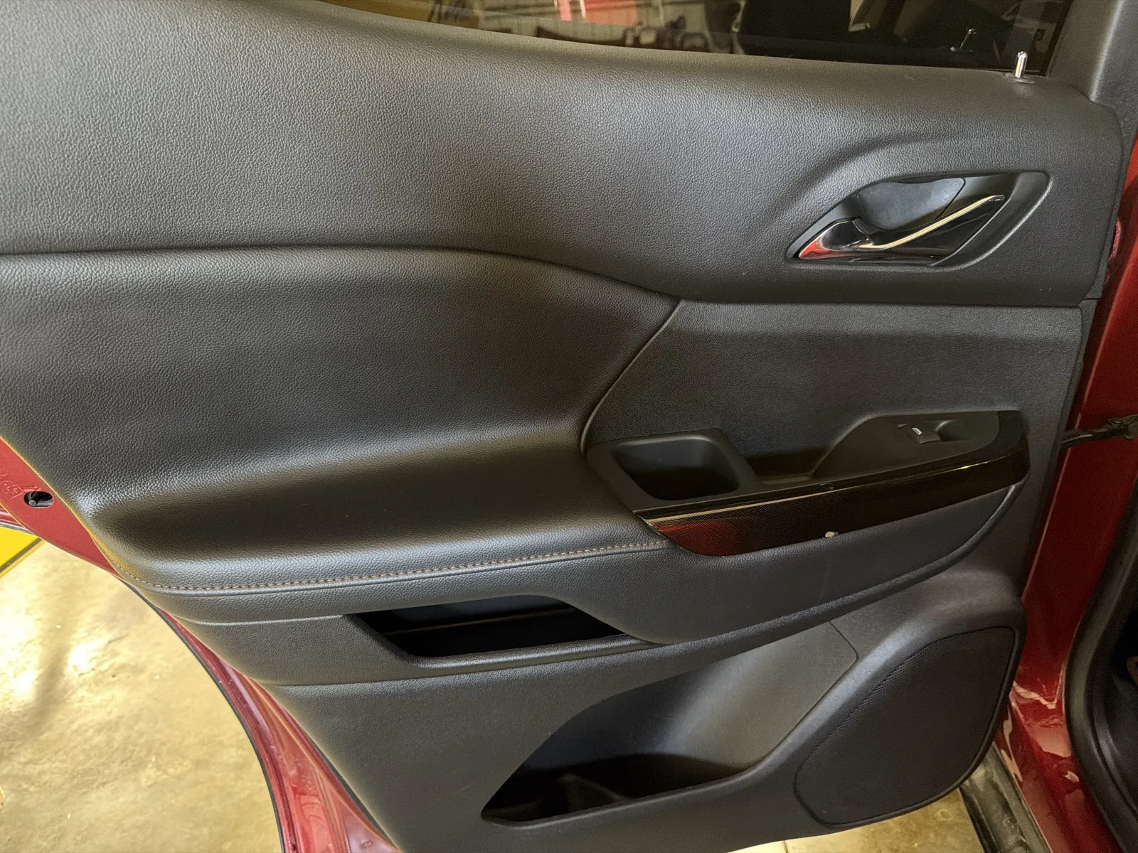 GMC Acadia photo 24
