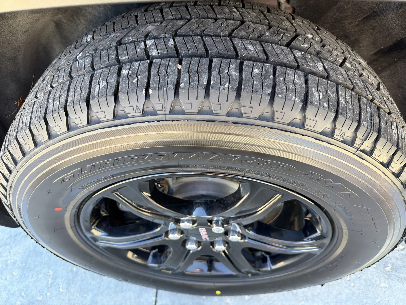 GMC Acadia photo 9