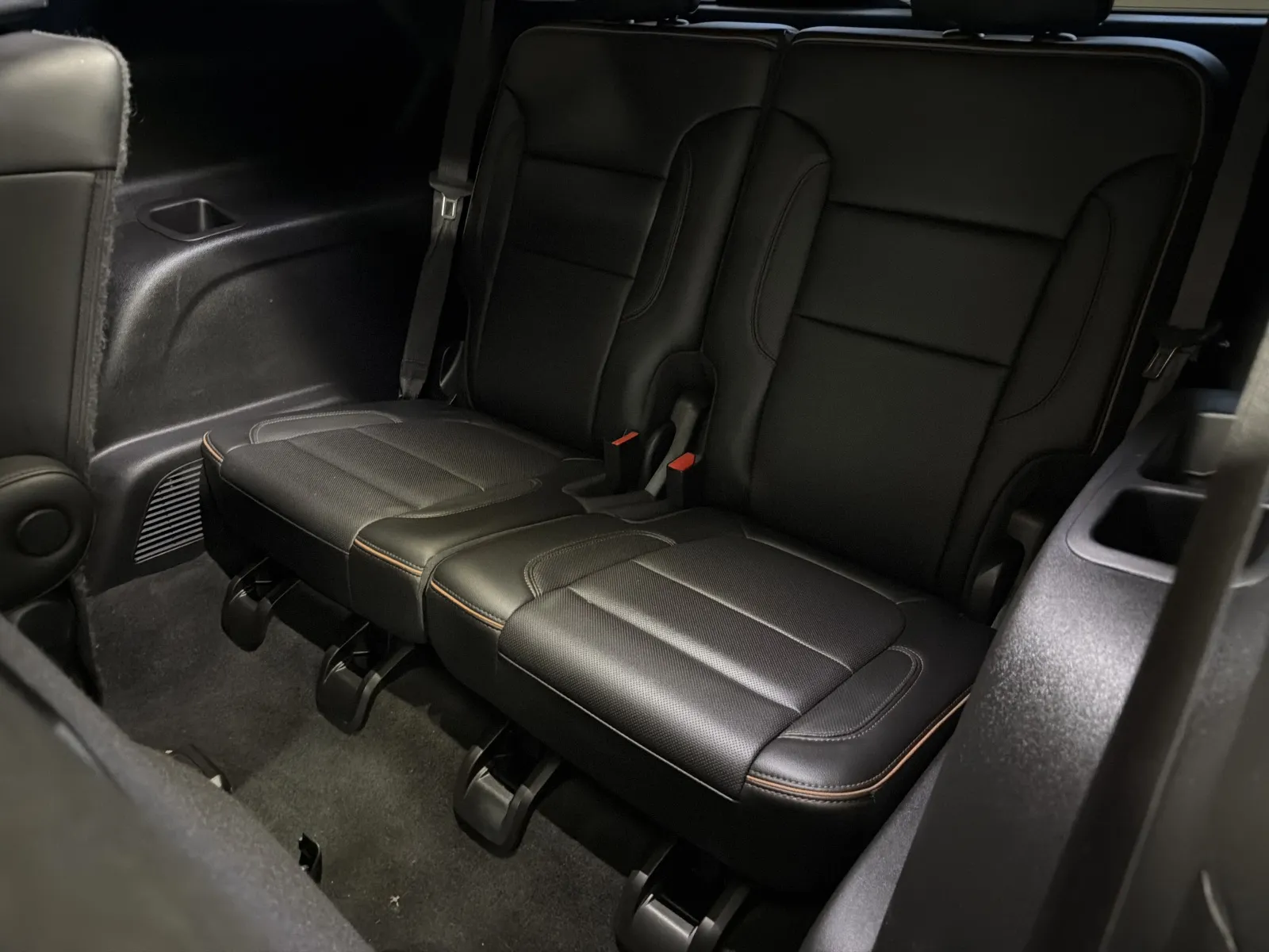 GMC Acadia photo 19